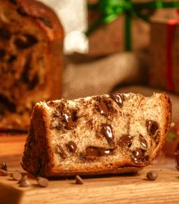 PANETONE E CHOCOTONE